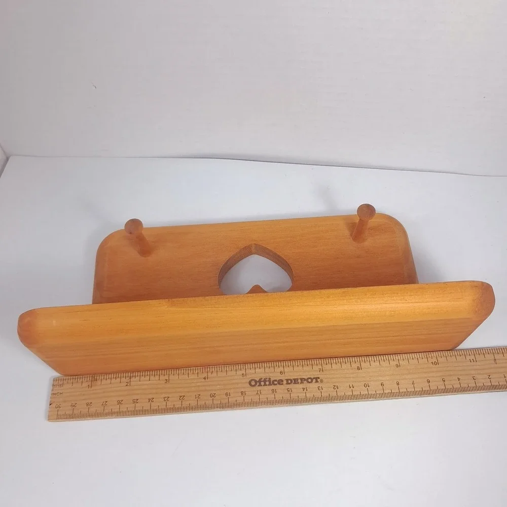 Wood heart cutout wall shelf trinket 2 pegs hooks display cottagecore stained